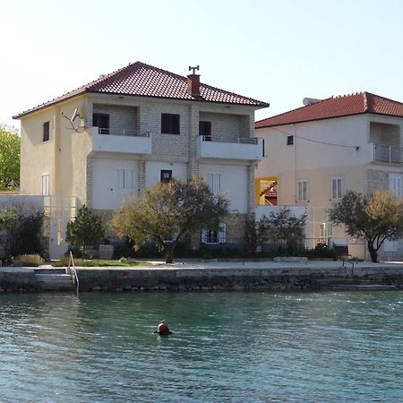 Apartments Babin Винишче Экстерьер фото
